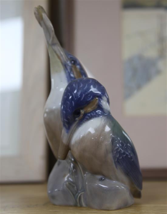 A Royal Copenhagen model of a kingfisher H 9-26.5cm